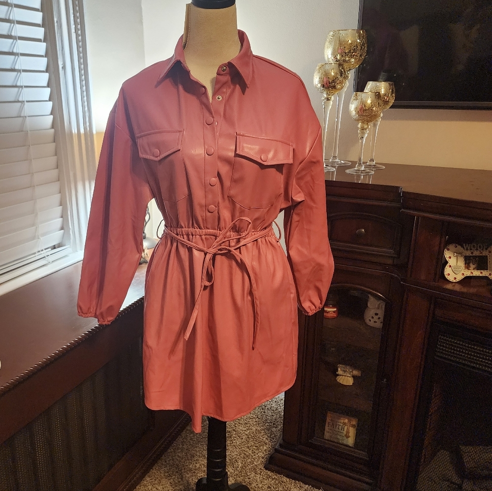 BEAUTIFUL PINK LEATHER DRESS